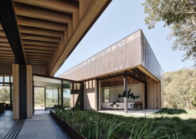 Madrone Ridge / Field Architecture