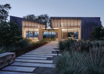 "Madrone Ridge / Field Architecture" 11 Sep 2023. ArchDaily.